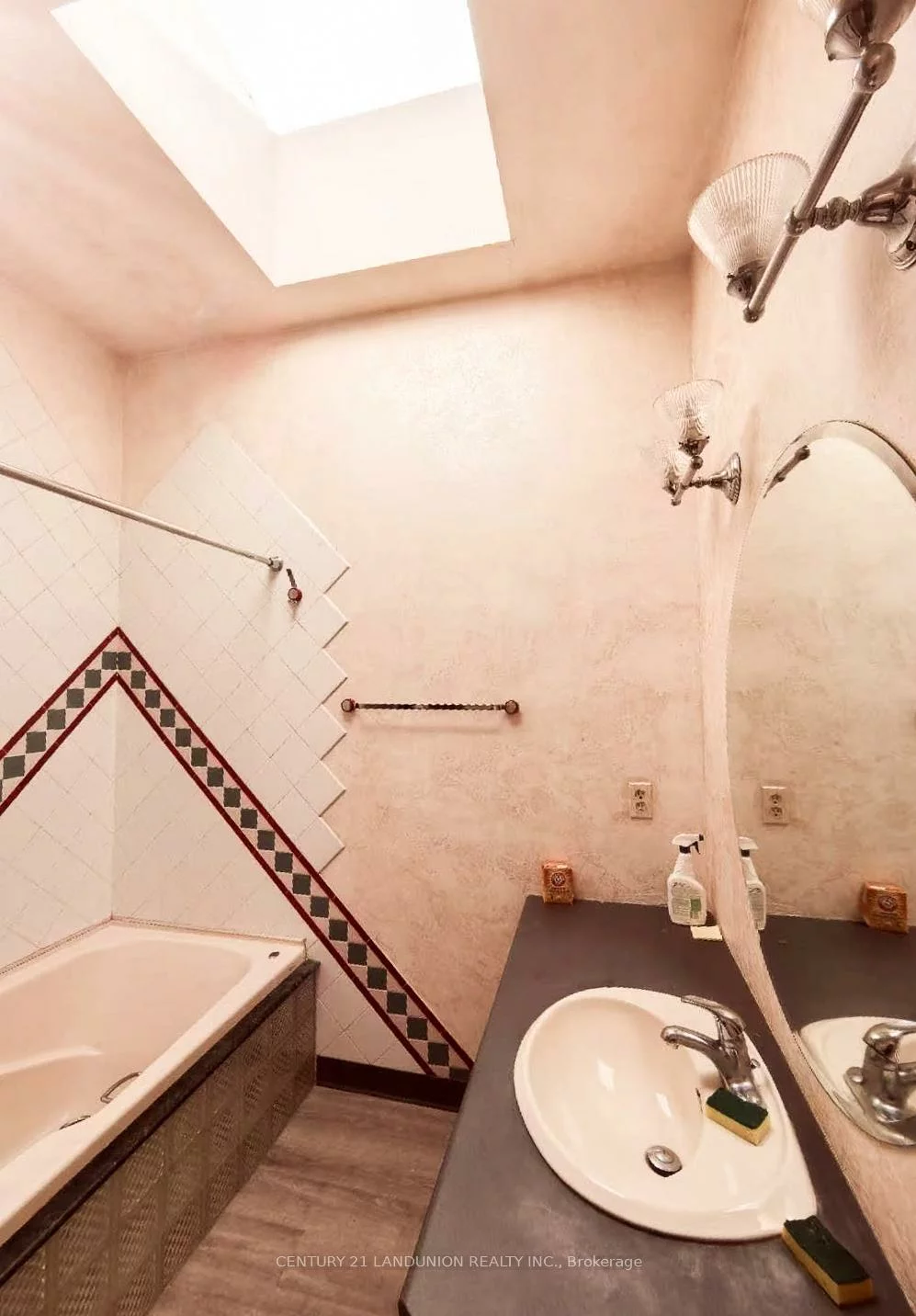 511, Mount Pleasant, Mount Pleasant East, Toronto