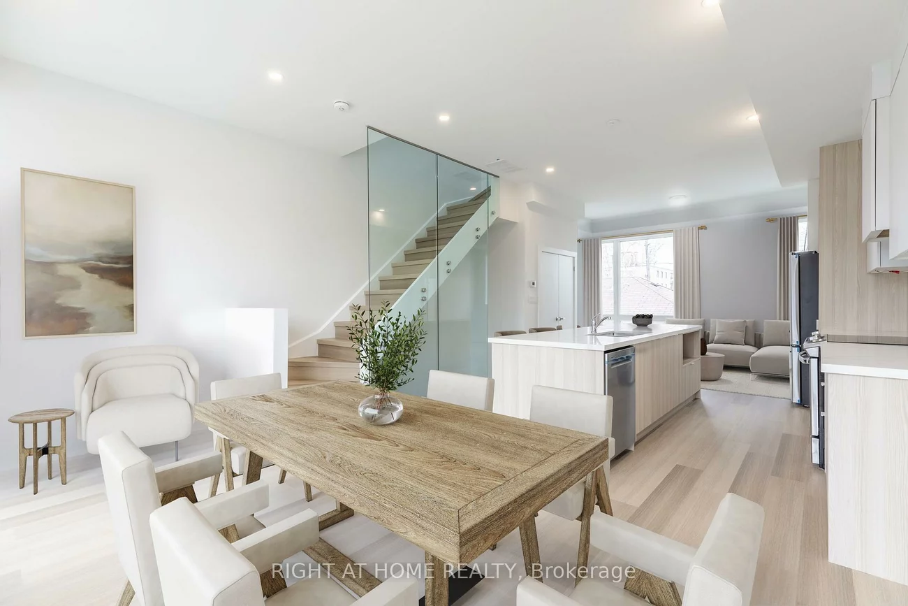 266, Atlas, Humewood-Cedarvale, Toronto