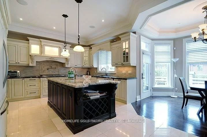 187, Byng, Willowdale East, Toronto