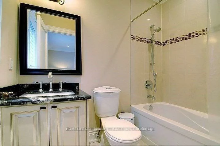 187, Byng, Willowdale East, Toronto