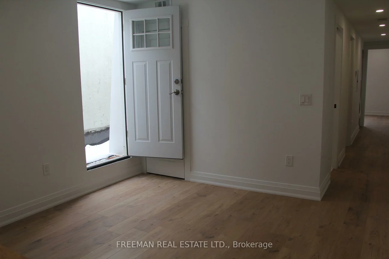 3449, Yonge, Lawrence Park North, Toronto