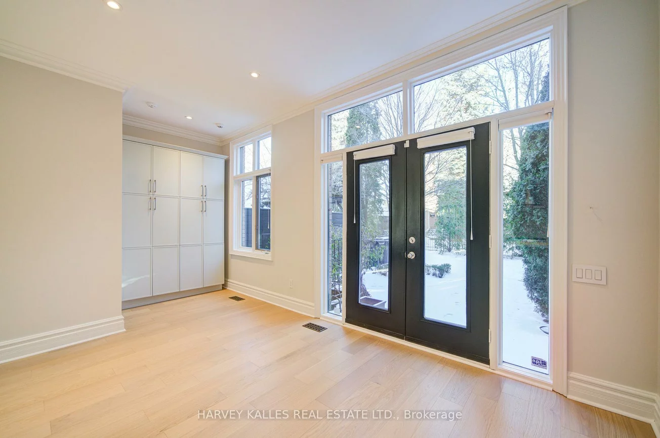 34, Marlborough, Annex, Toronto