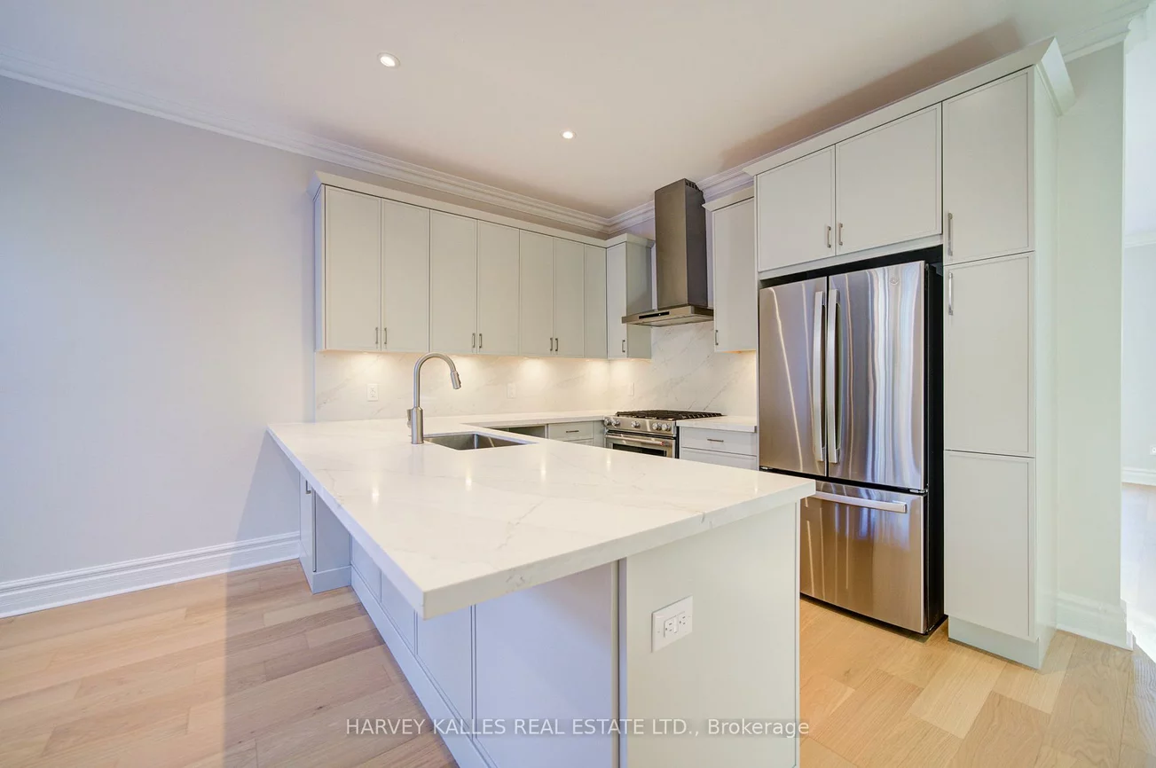 34, Marlborough, Annex, Toronto