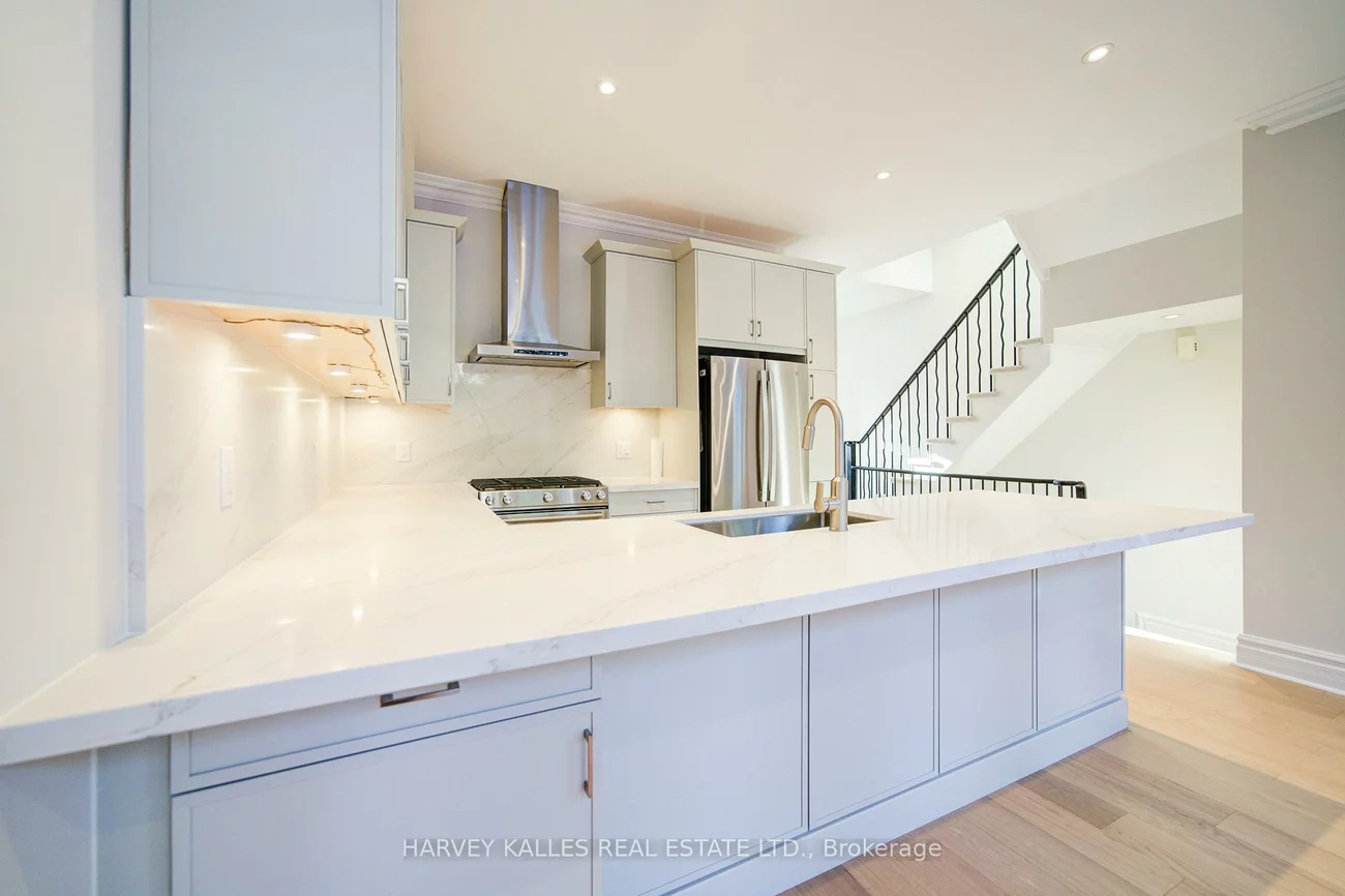 34, Marlborough, Annex, Toronto