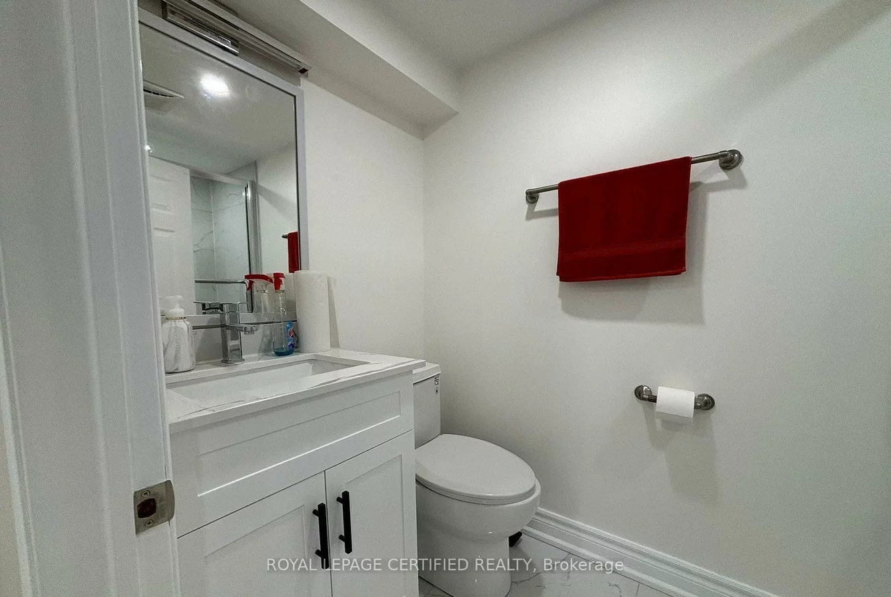 116, Roywood, Parkwoods-Donalda, Toronto