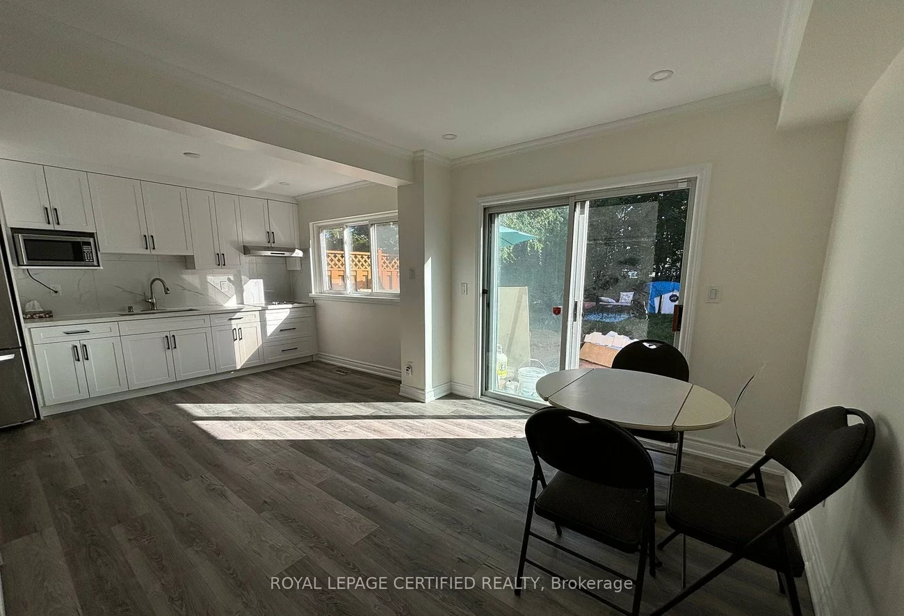 116, Roywood, Parkwoods-Donalda, Toronto