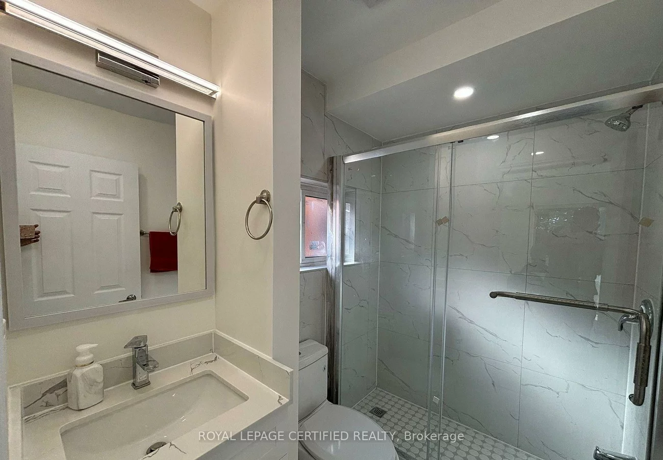 116, Roywood, Parkwoods-Donalda, Toronto