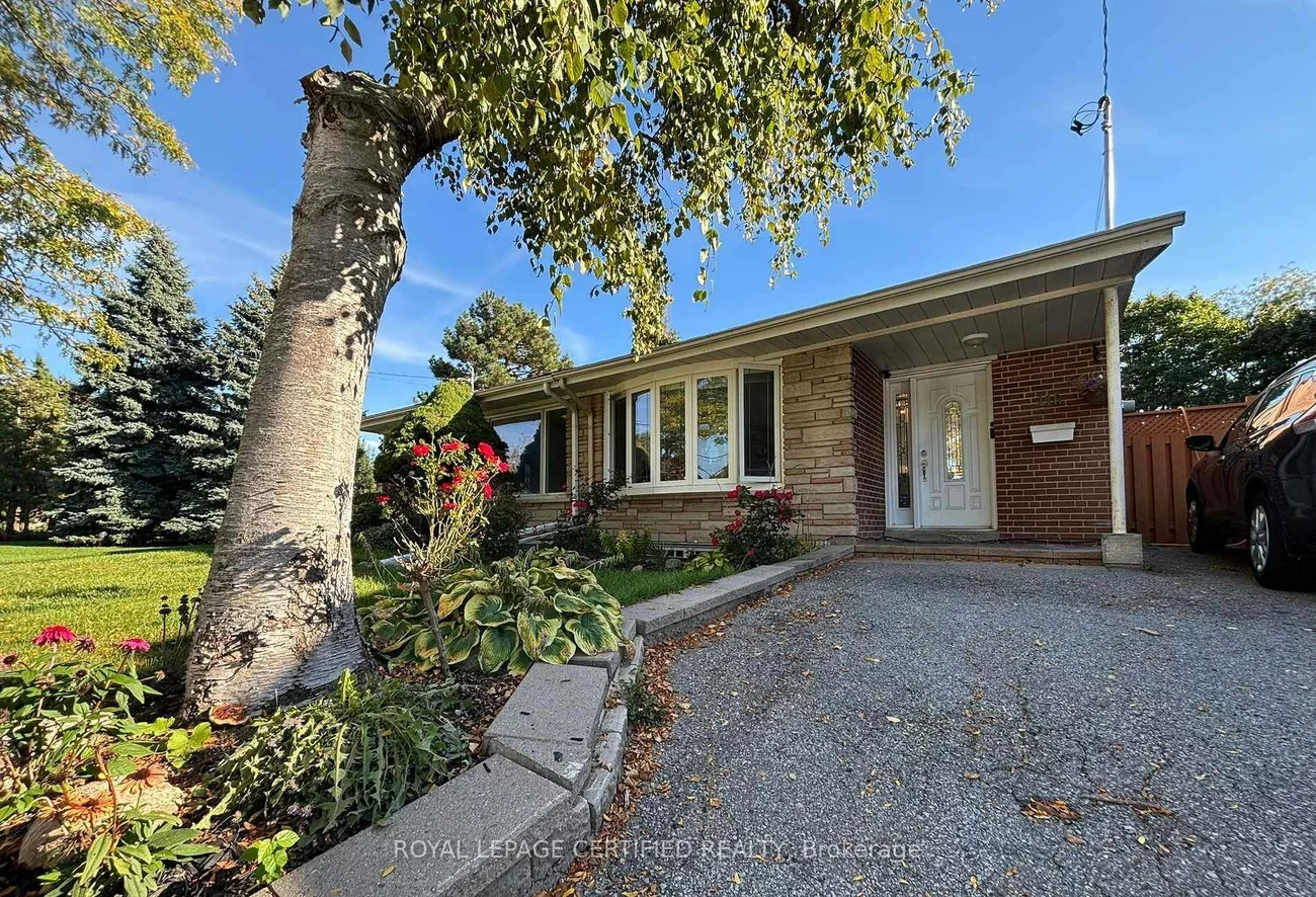 116, Roywood, Parkwoods-Donalda, Toronto