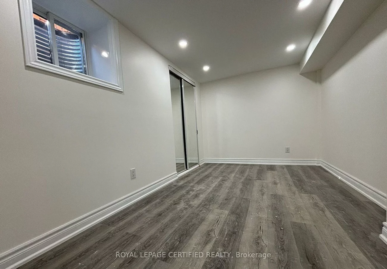 116, Roywood, Parkwoods-Donalda, Toronto