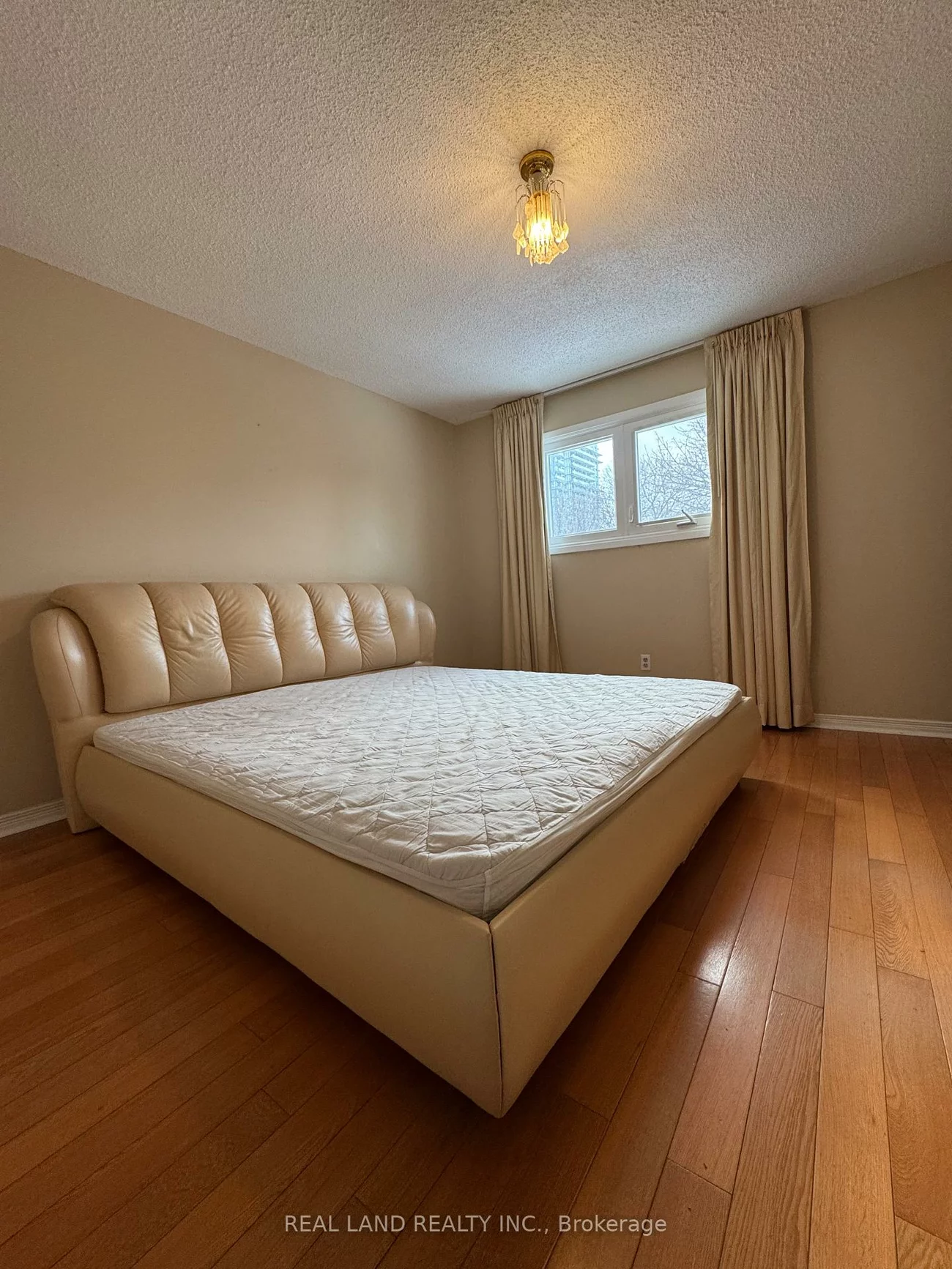 55, Snapdragon, Pleasant View, Toronto