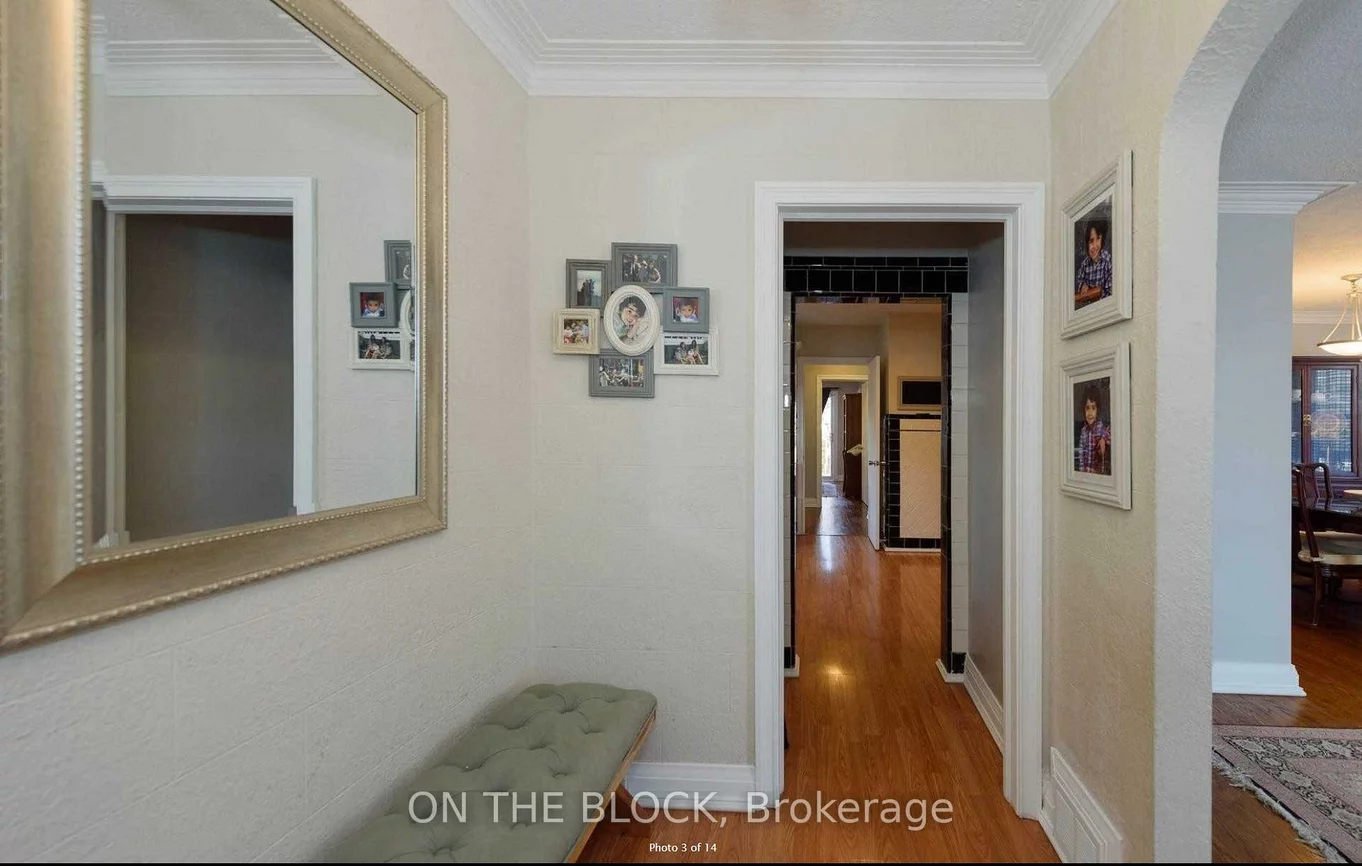 290, Bogert, Lansing-Westgate, Toronto