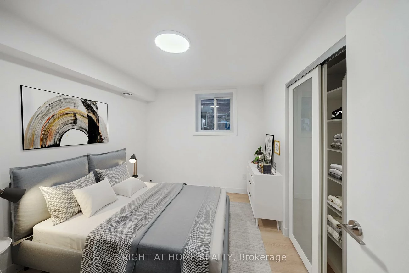 321, St George, Annex, Toronto