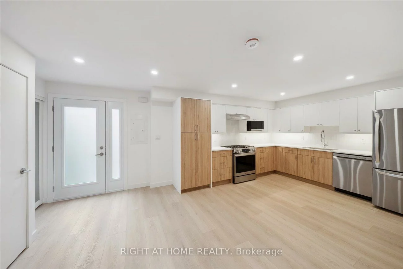 321, St George, Annex, Toronto