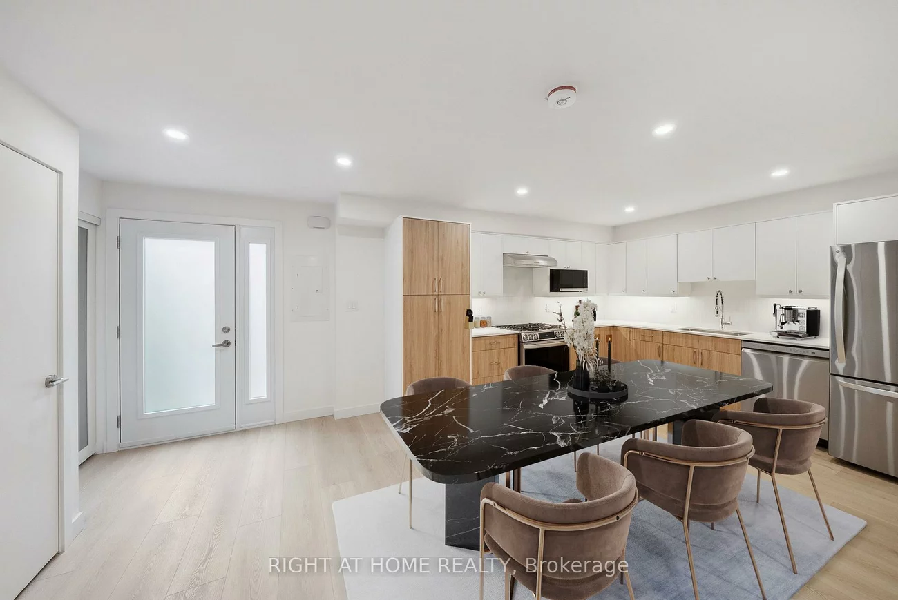 321, St George, Annex, Toronto