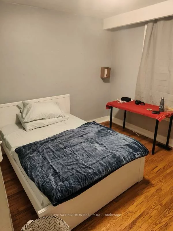 81, Bowerbank, Newtonbrook East, Toronto