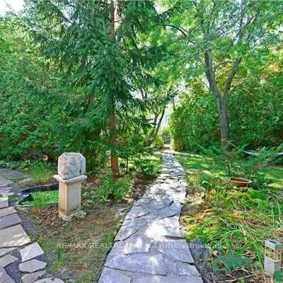 81, Bowerbank, Newtonbrook East, Toronto