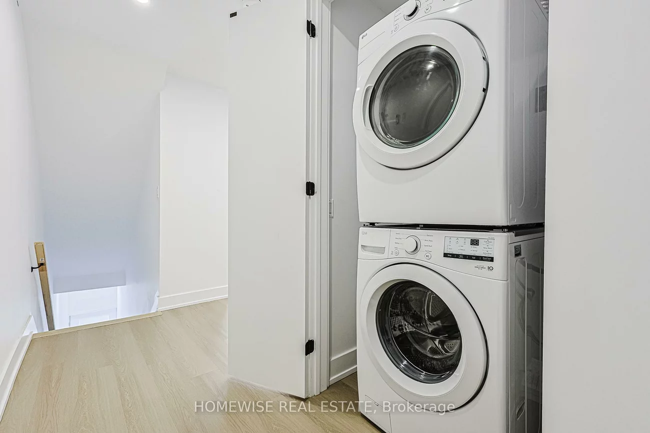 999, Eglington, Humewood-Cedarvale, Toronto