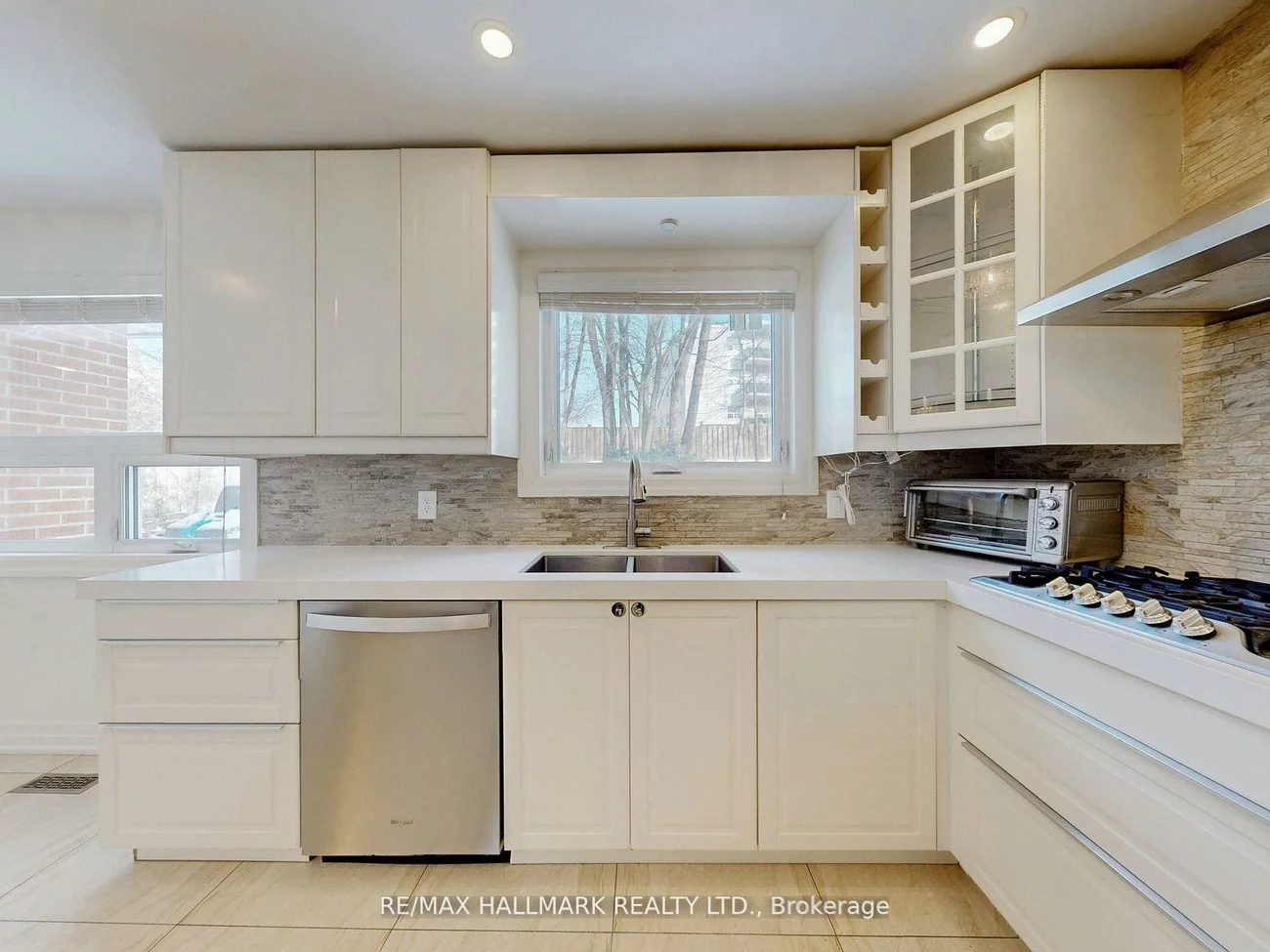 235, Old Yonge, St. Andrew-Windfields, Toronto