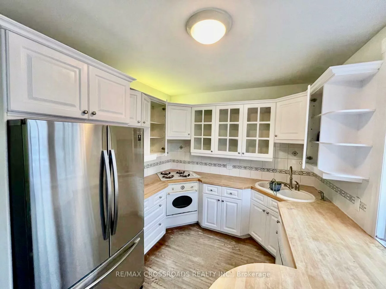 65, Lawrence, Lawrence Park South, Toronto