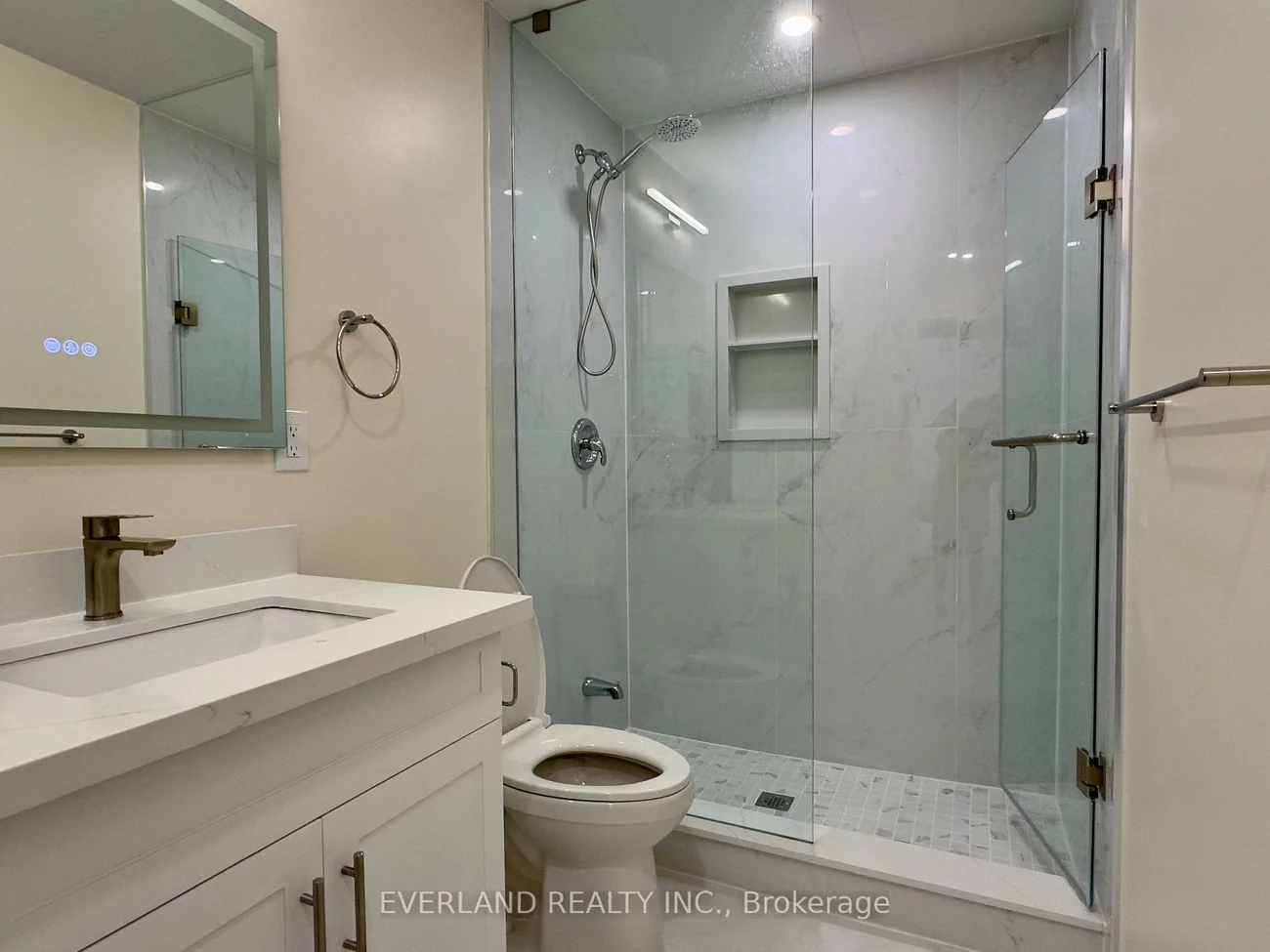 7, Shaughnessy, Henry Farm, Toronto