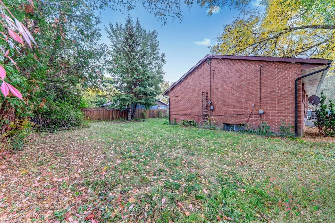 2, Tangmere, Banbury-Don Mills, Toronto