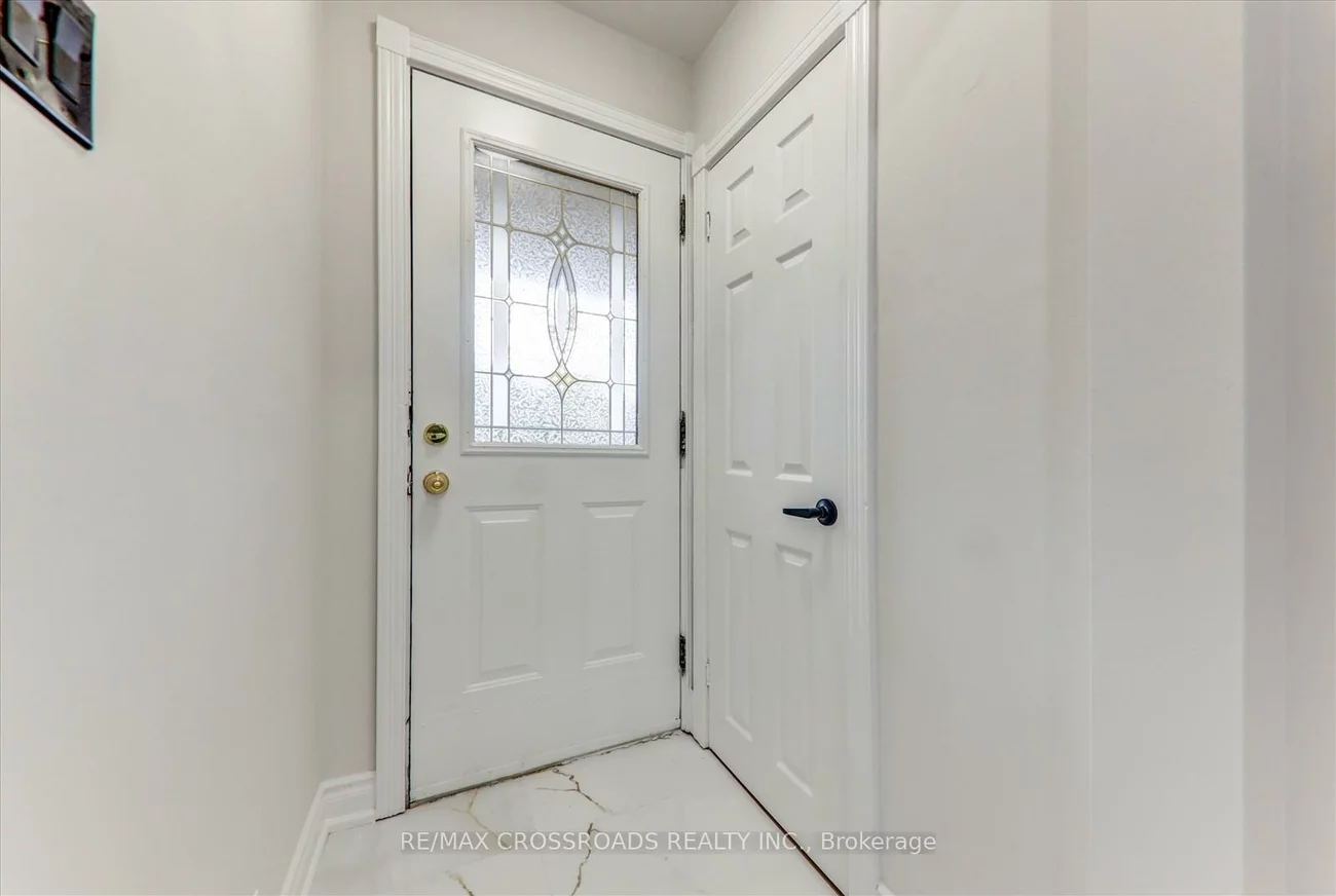 2, Tangmere, Banbury-Don Mills, Toronto