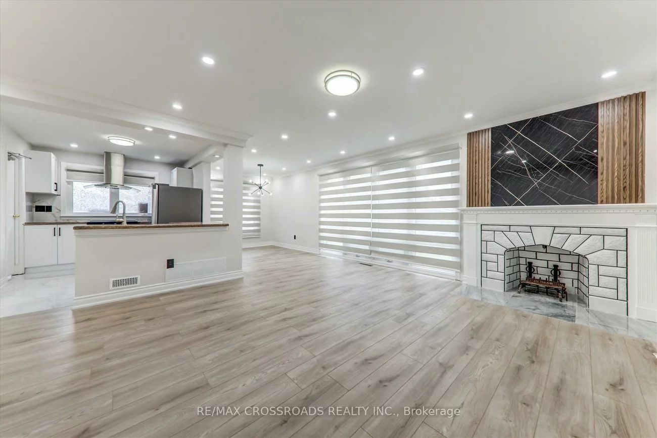 2, Tangmere, Banbury-Don Mills, Toronto