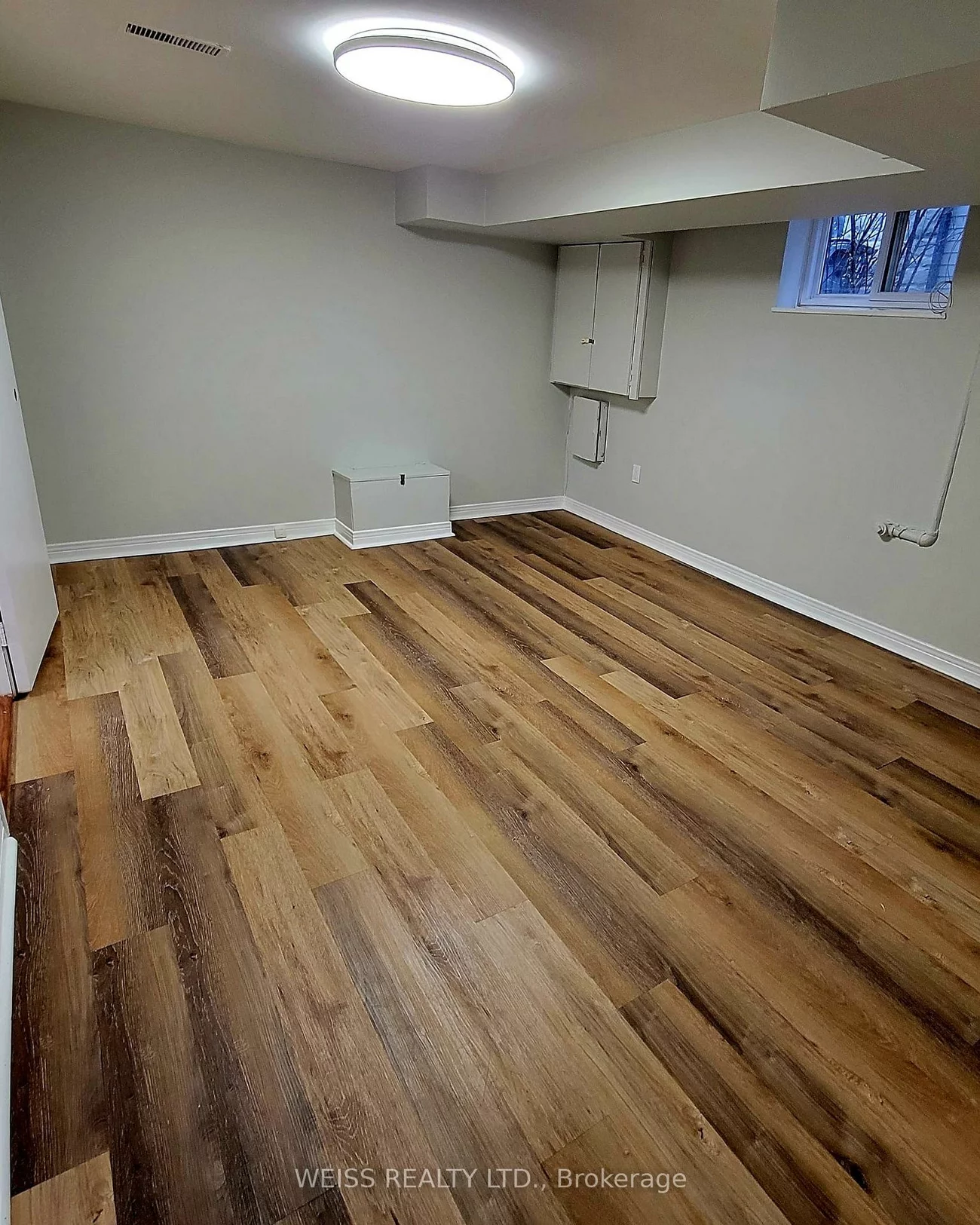 76, Charleswood, Clanton Park, Toronto