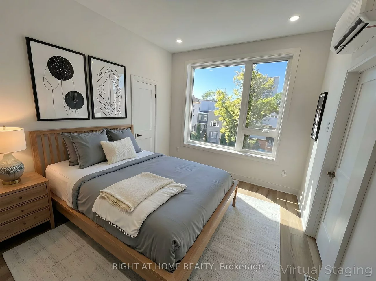 55, Camberwell, Humewood-Cedarvale, Toronto