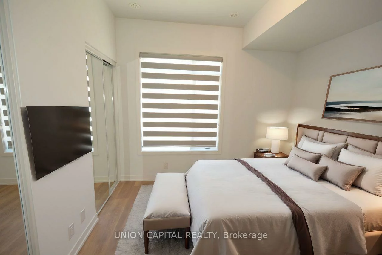 25, Case Ootes, Victoria Village, Toronto