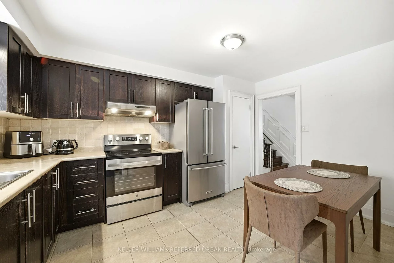 160, Caines, Newtonbrook West, Toronto