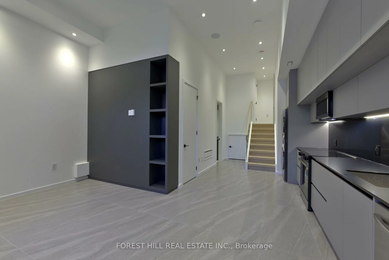 40, Cameron, Lansing-Westgate, Toronto