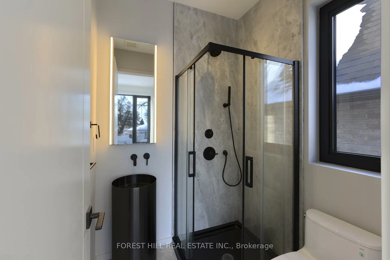 40, Cameron, Lansing-Westgate, Toronto