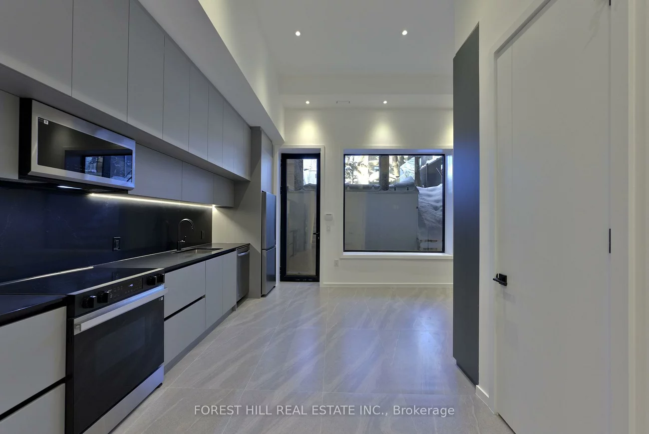 40, Cameron, Lansing-Westgate, Toronto