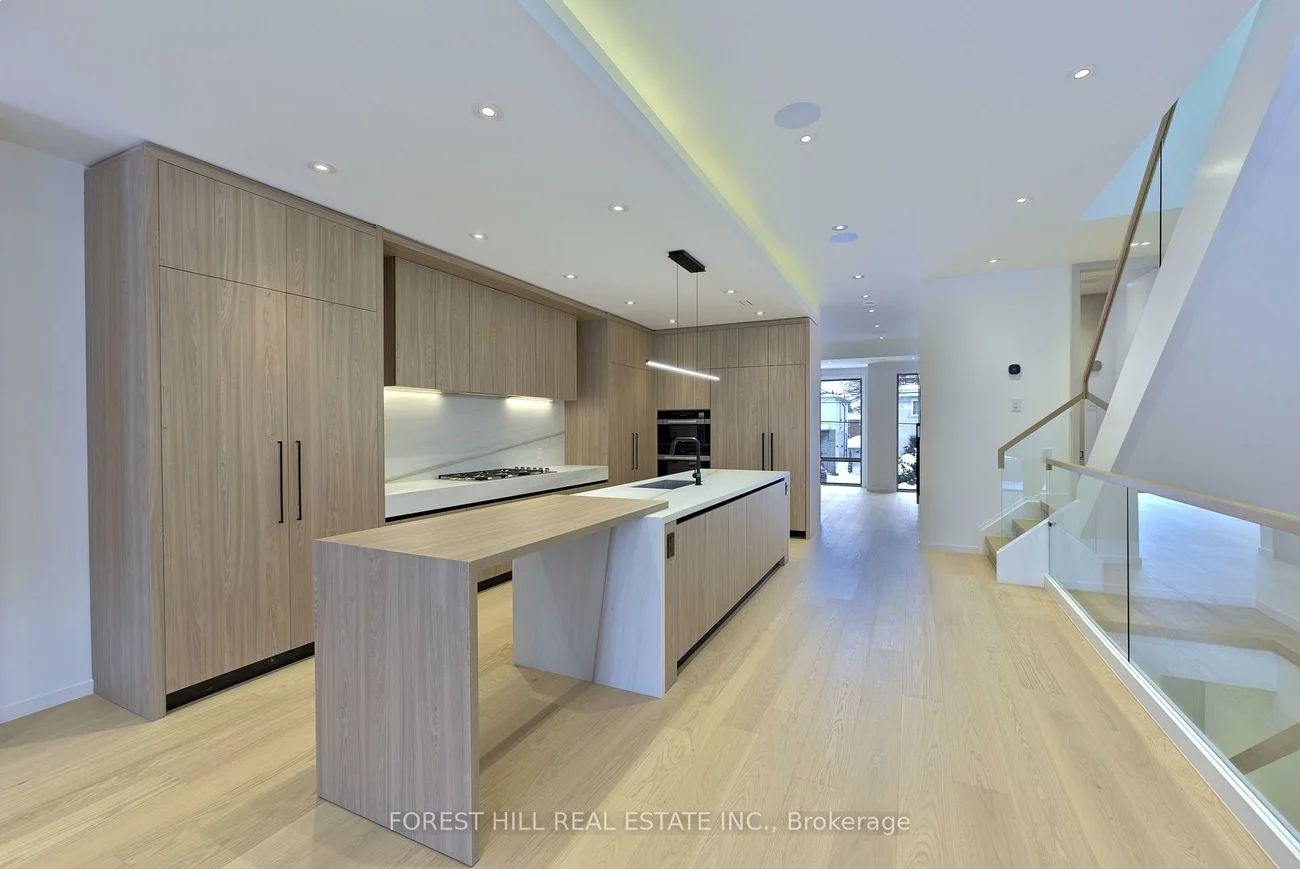 40, Cameron, Lansing-Westgate, Toronto