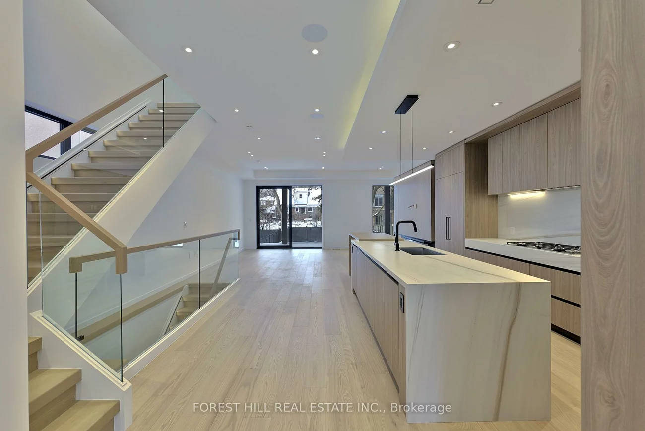 40, Cameron, Lansing-Westgate, Toronto