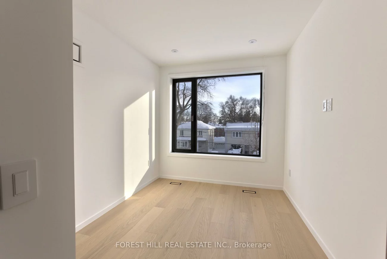 40, Cameron, Lansing-Westgate, Toronto