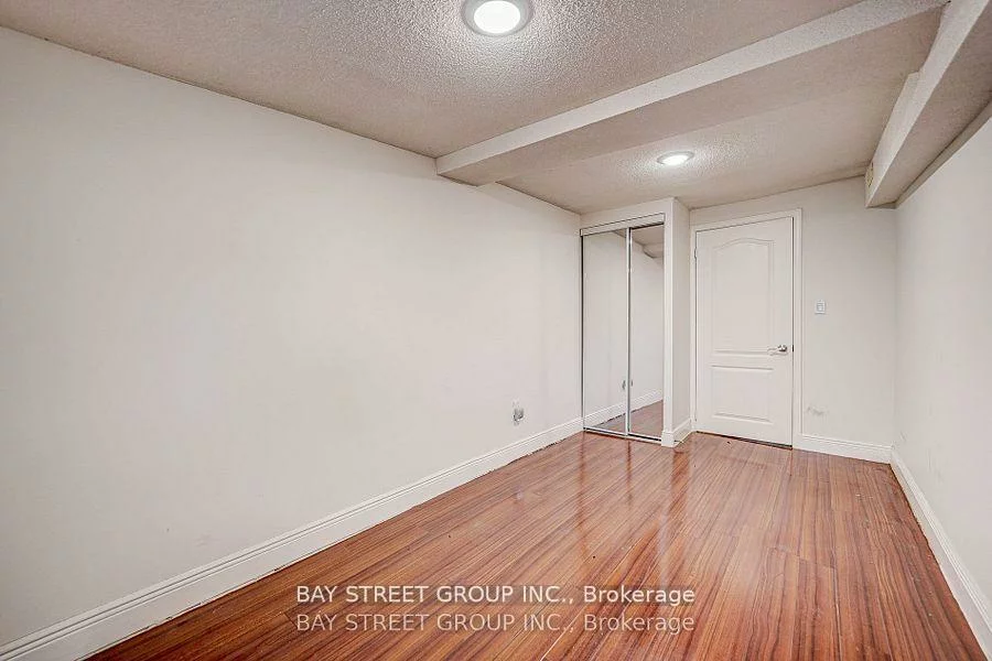 641A, Dupont, Annex, Toronto