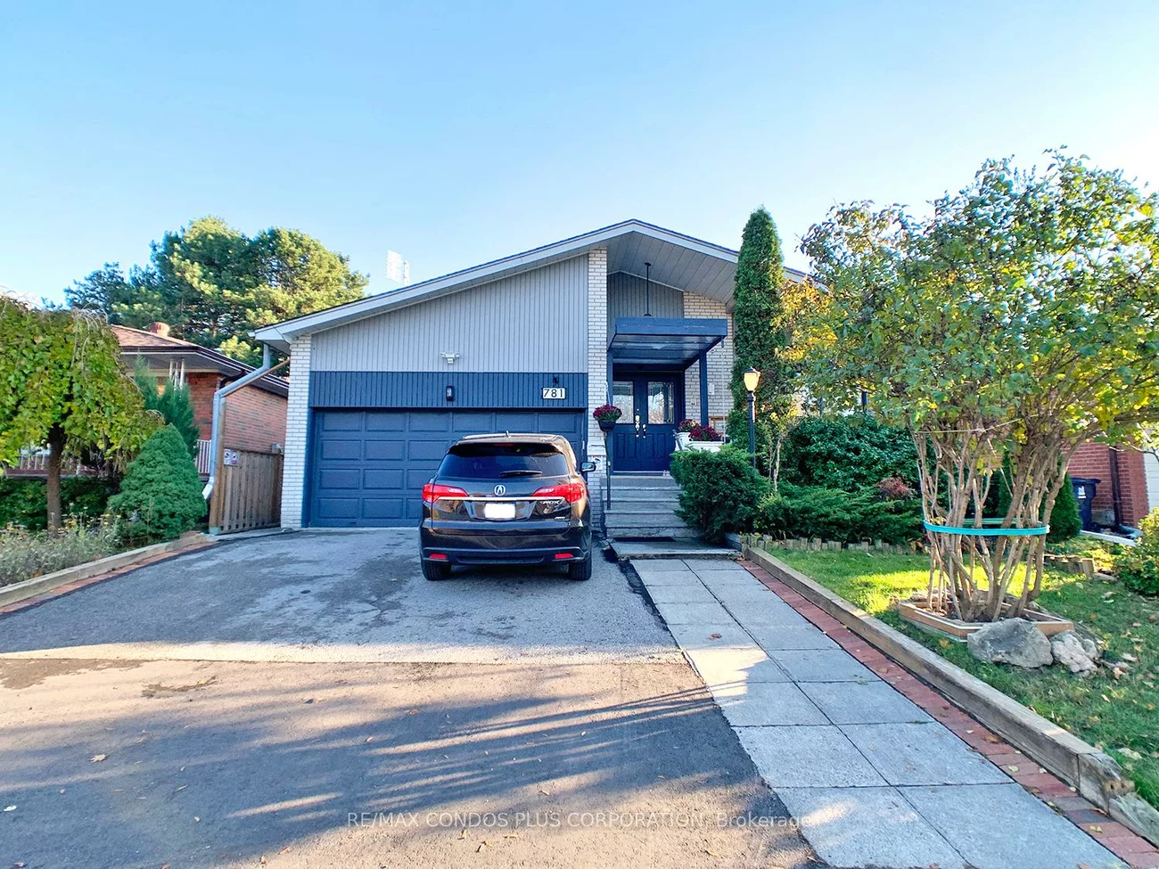 781, Cummer, Bayview Woods-Steeles, Toronto