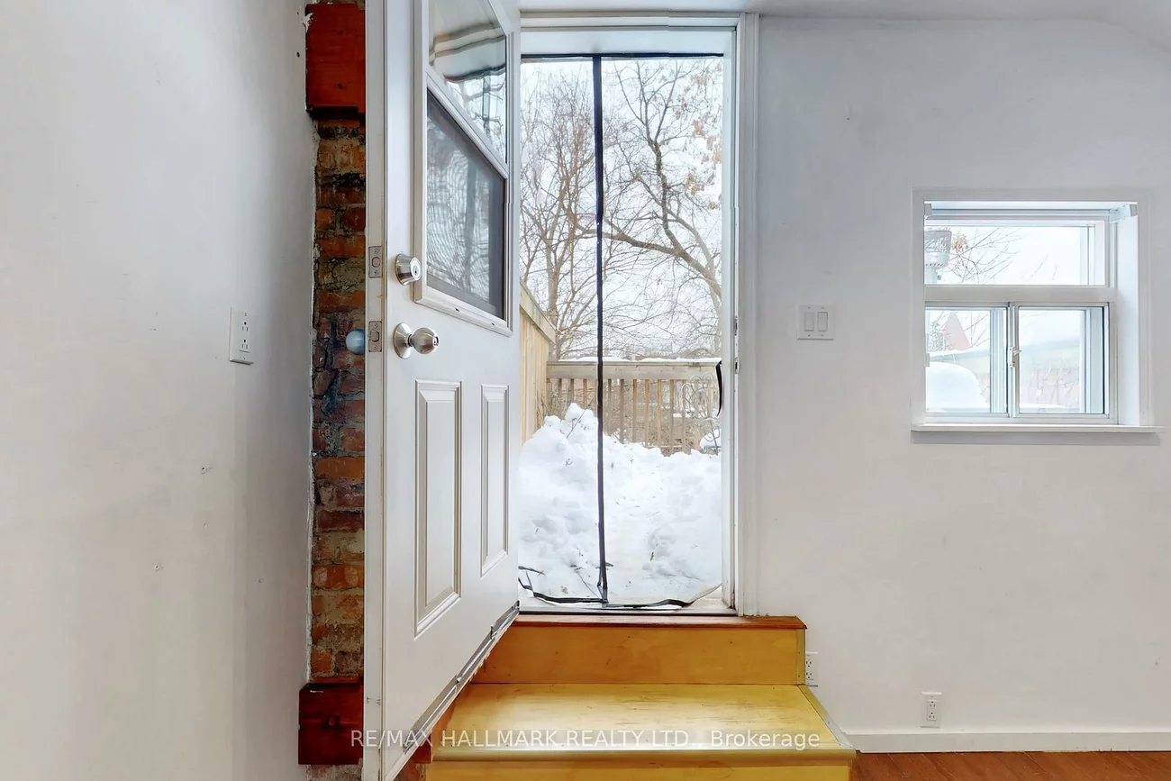 557, Parliament, Cabbagetown-South St. James Town, Toronto