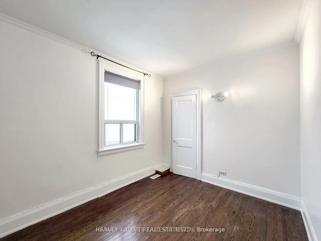 832, St Clair, Oakwood Village, Toronto