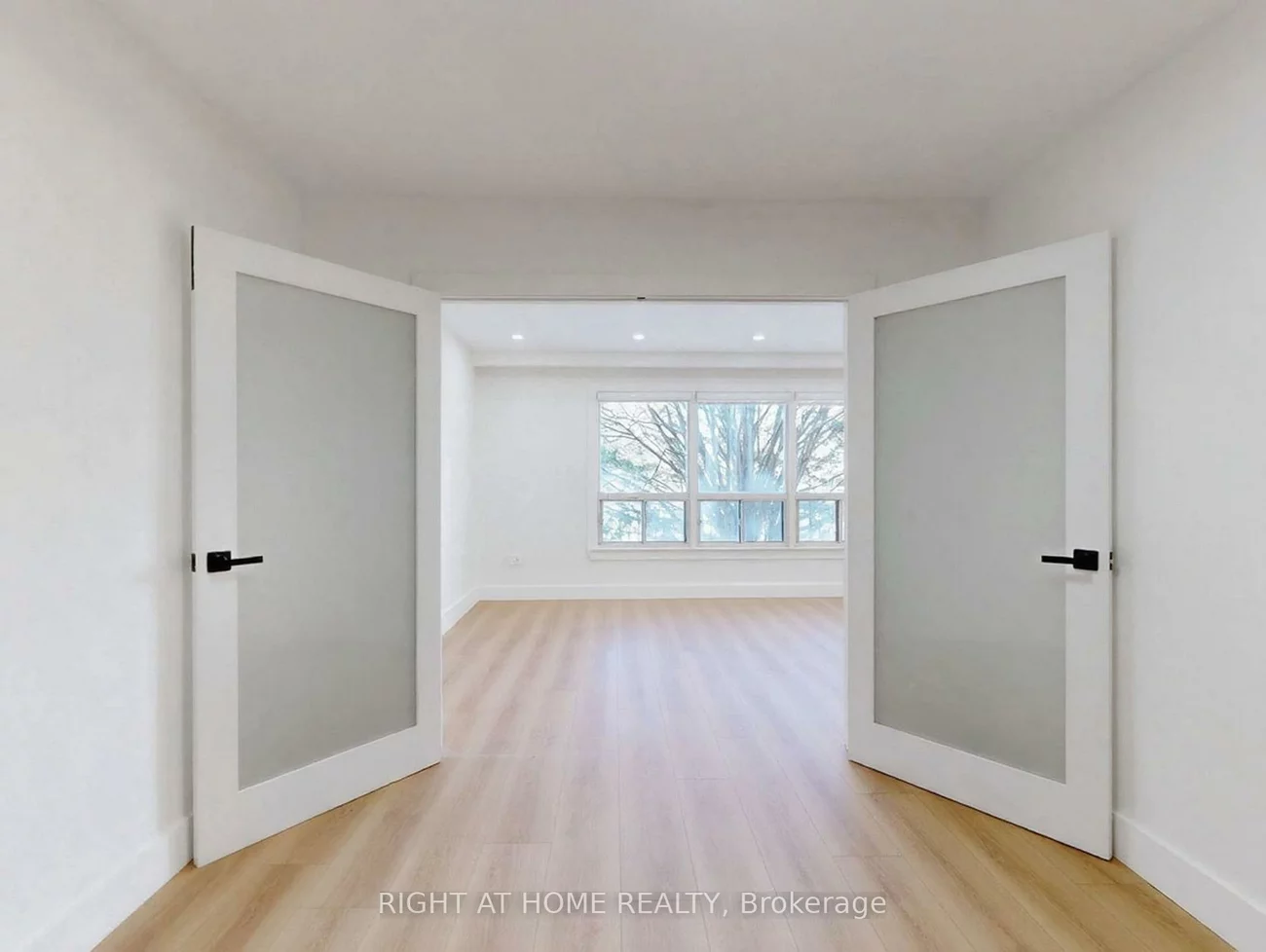 427, Lawrence, Bedford Park-Nortown, Toronto