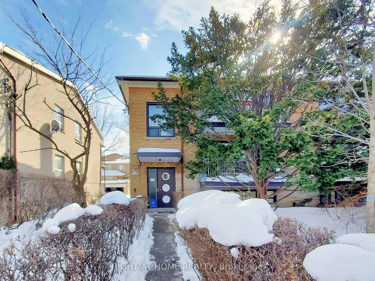 427, Lawrence, Bedford Park-Nortown, Toronto