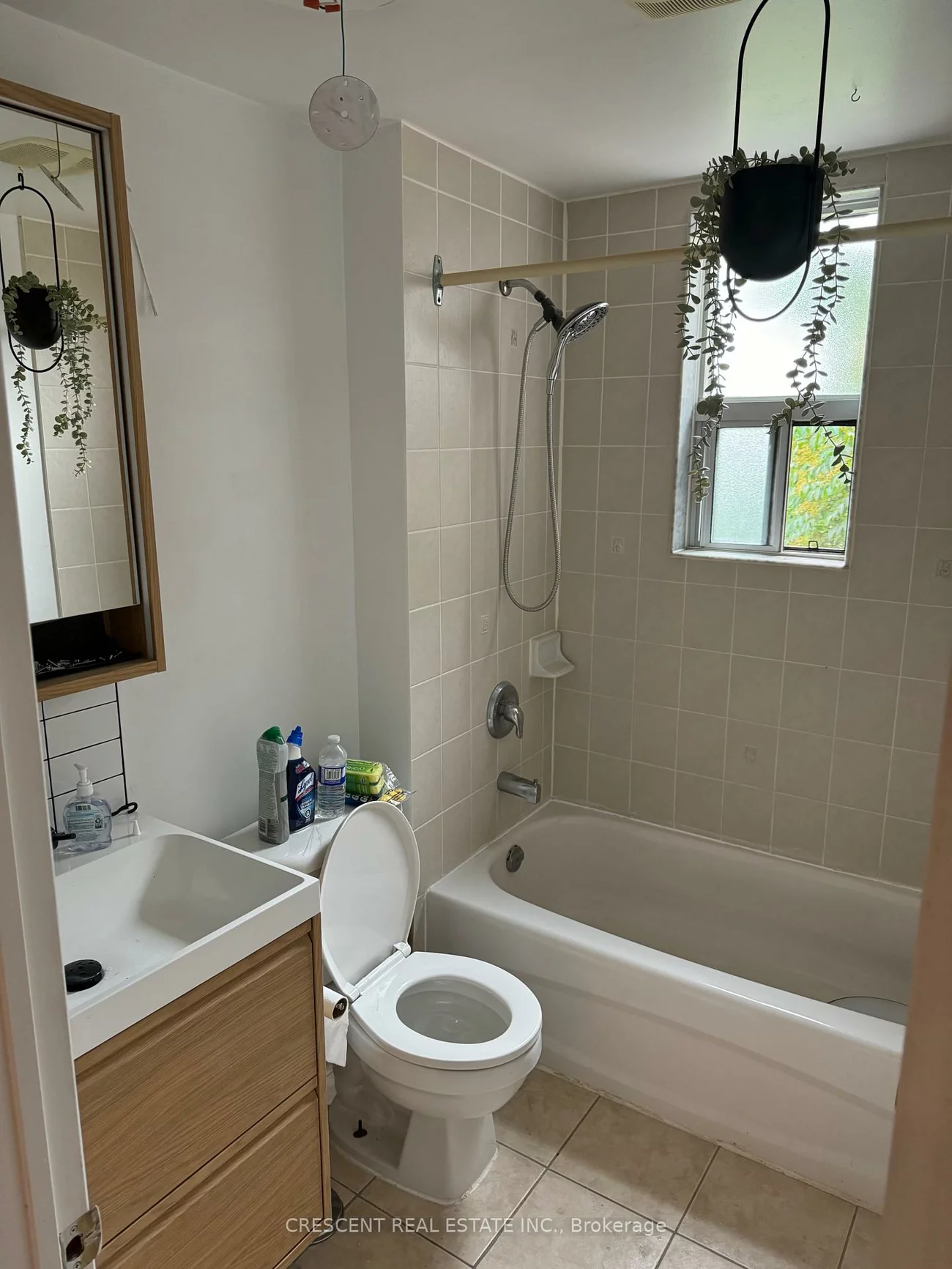 1057, Davenport, Wychwood, Toronto