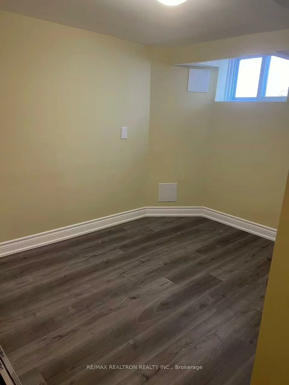 10, Northwood, Newtonbrook East, Toronto