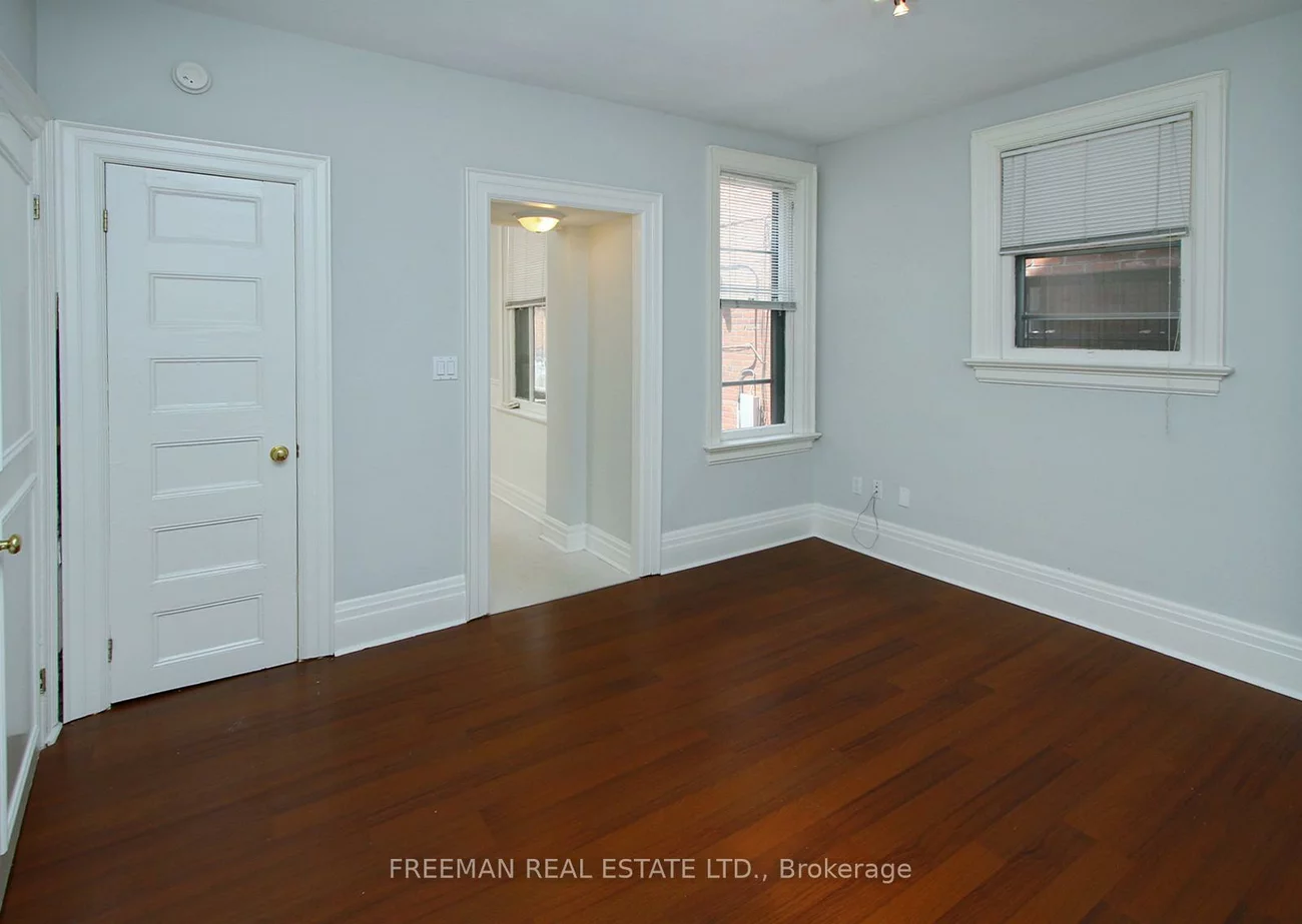 986, Bathurst, Annex, Toronto