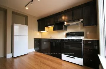 684, Shaw, Palmerston-Little Italy, Toronto