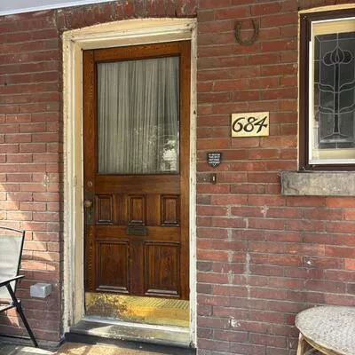 684, Shaw, Palmerston-Little Italy, Toronto
