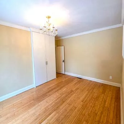 32, Johnston, Lansing-Westgate, Toronto