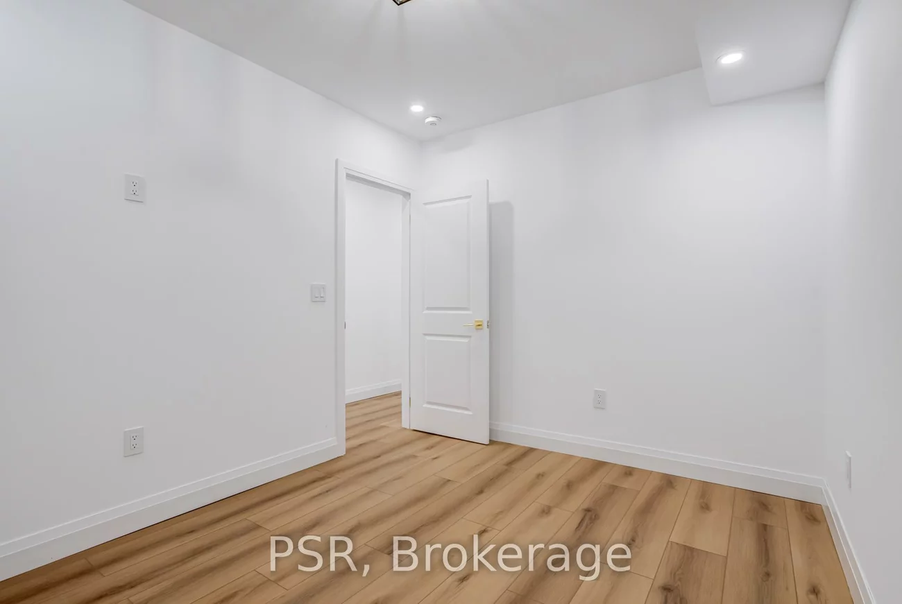 110, Braemar, Yonge-Eglinton, Toronto